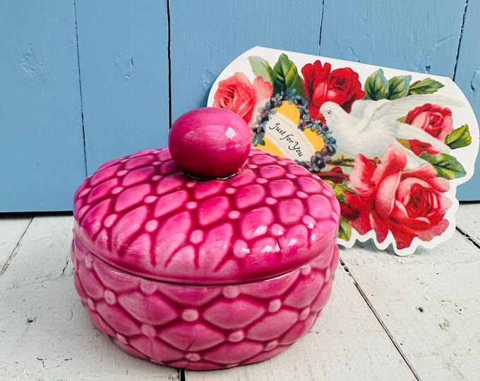 Vintage mid century Pink Arnel's Porcelain Candy Dish Trinket Box Tufted Quilted Ceramic