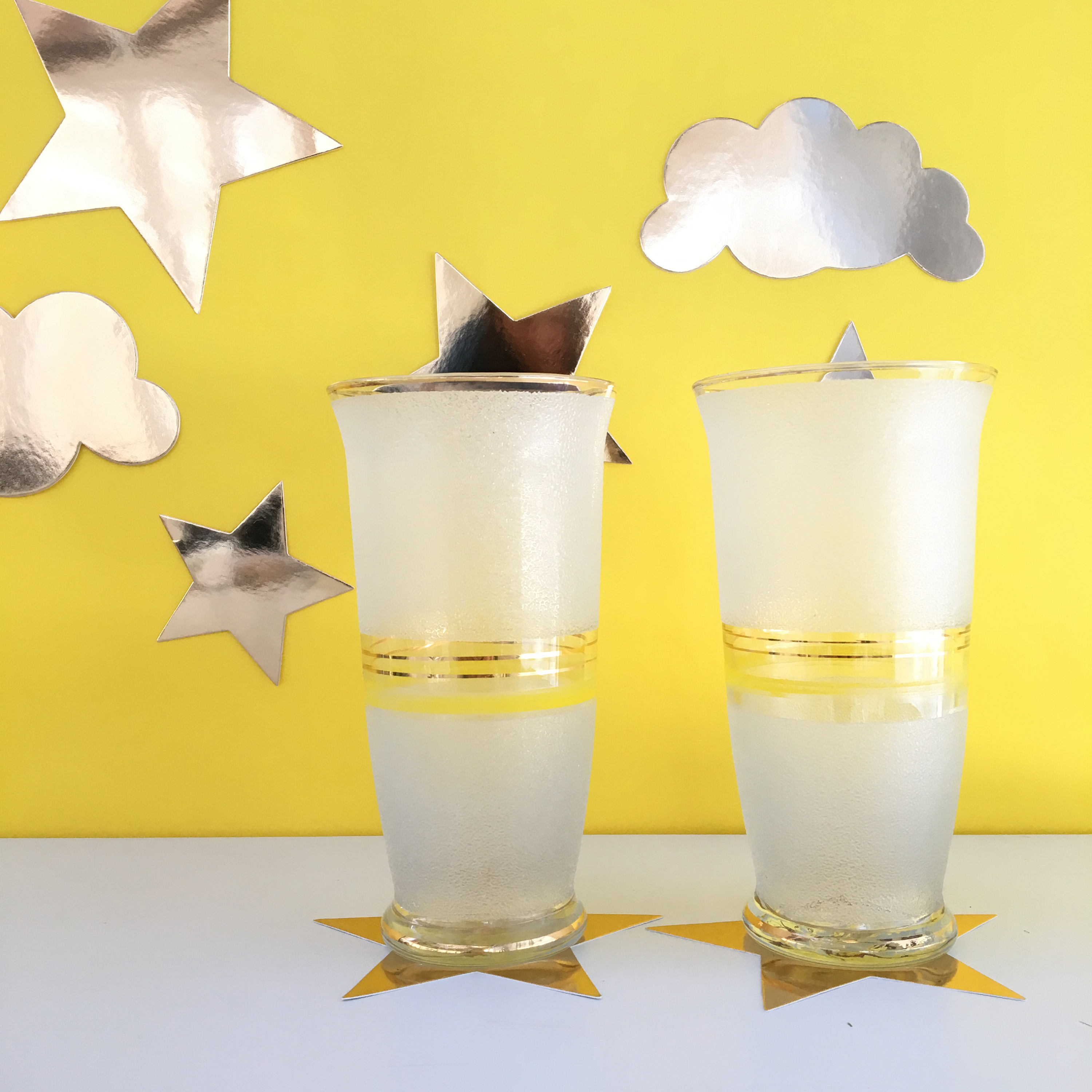 Set of 12 Vintage Frosted Yellow Glass Bar Cocktail Drinking Glasses  Whiskey For Sale at 1stDibs