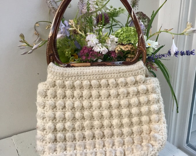 Vintage Gino R’de Moni Paris Crochet Handbag Popcorn Purse Boho Mod Top Handle Bag Cream