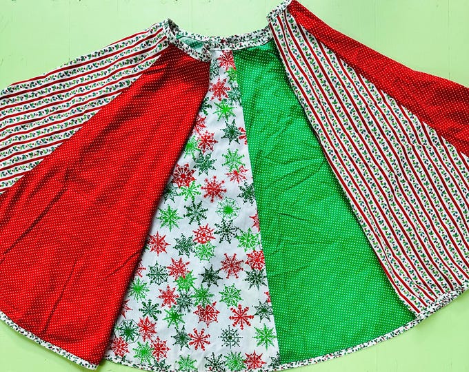 Vintage Christmas Tree Skirt Patchwork MCM Xmas Tree Skirt Retro Tree Skirt Mid Century Tree Skirt Retro Christmas Decor Farmhouse Xmas