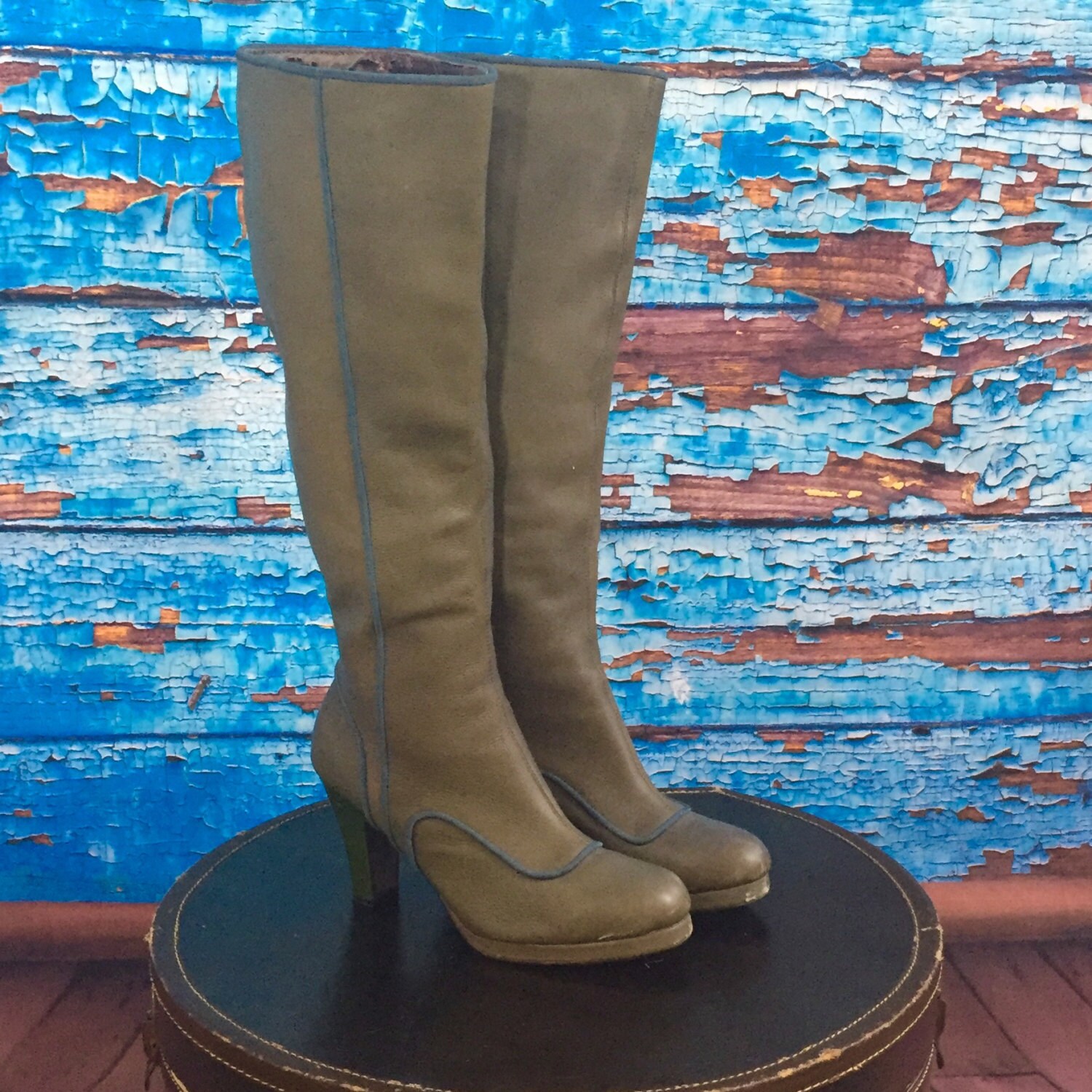 ladies green leather boots