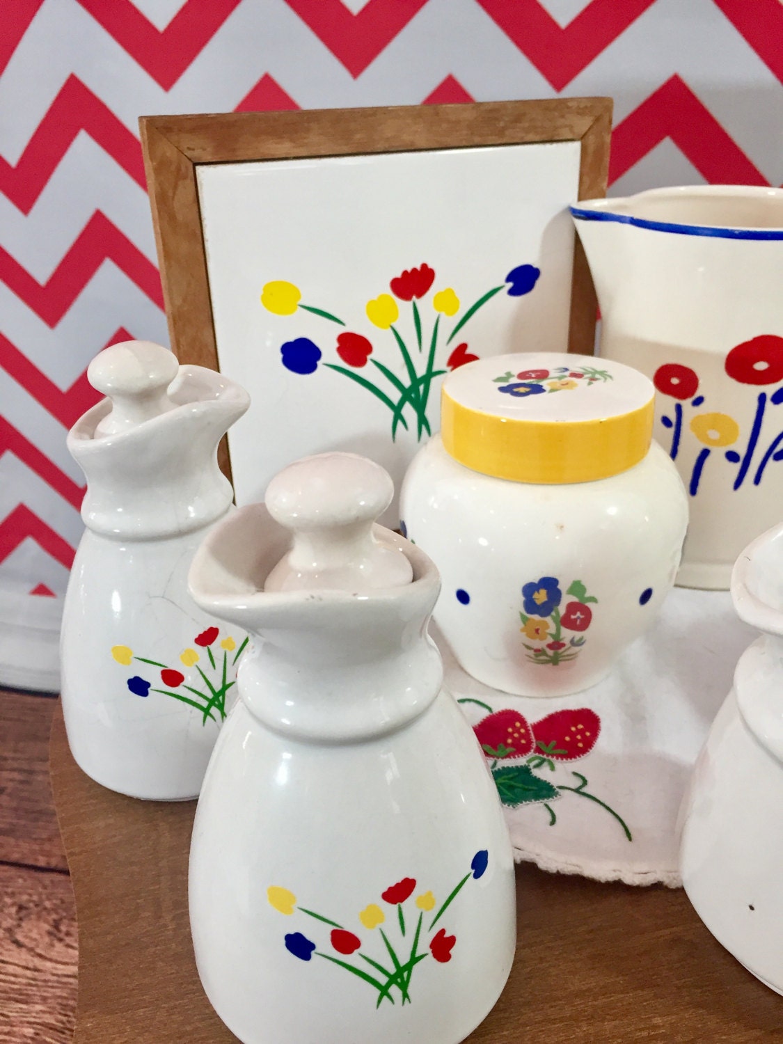 Vintage 1980s Kitchen Decor, Lot of Seven, Tulip Dishes, Primary Color ...