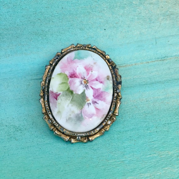 Vintage Brooch, Vintage Pin, Vintage Porcelain Bro