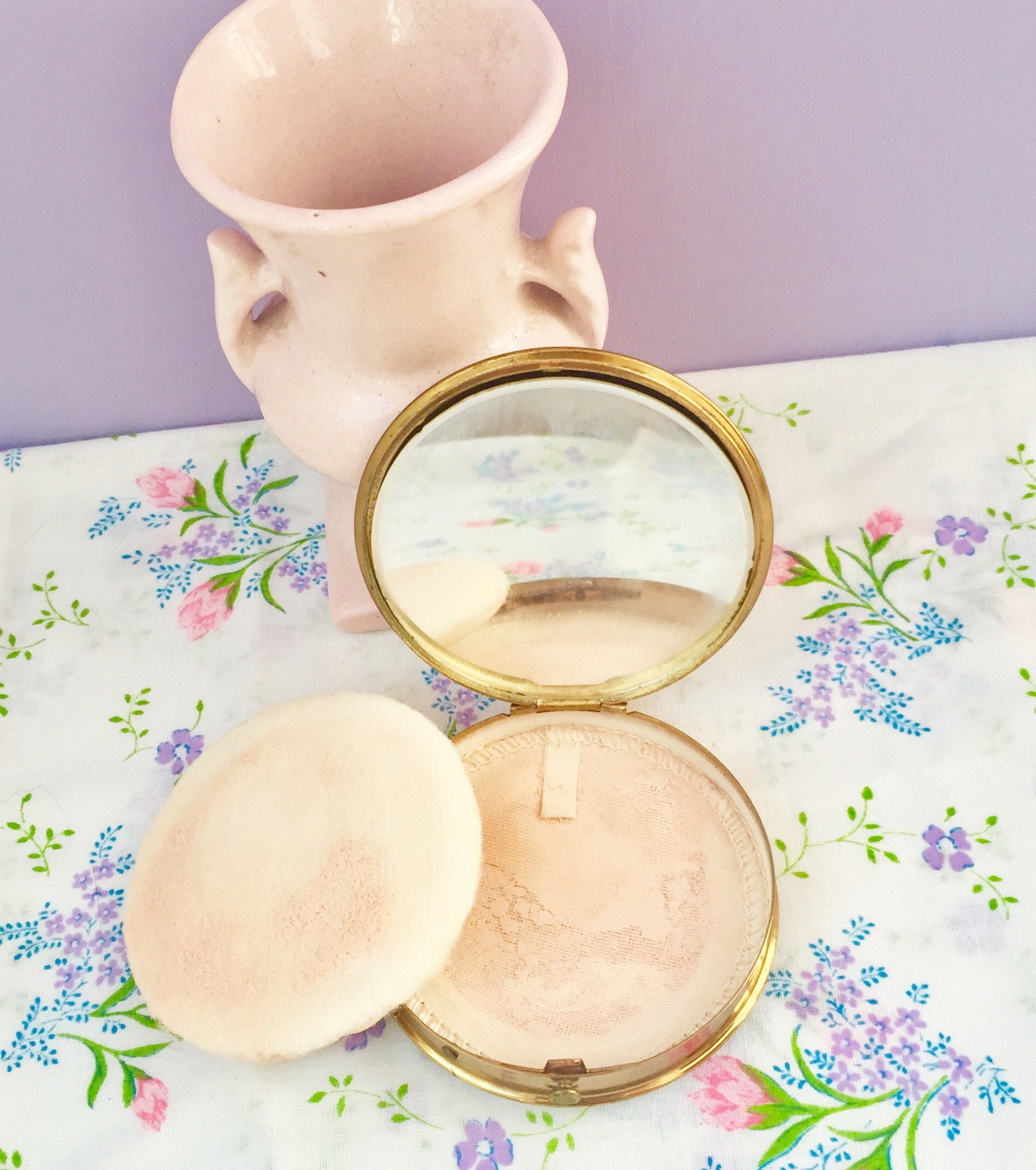 Vintage 1940s Rex Fifth Avenue Makeup Compact, Vintage Floral Powder