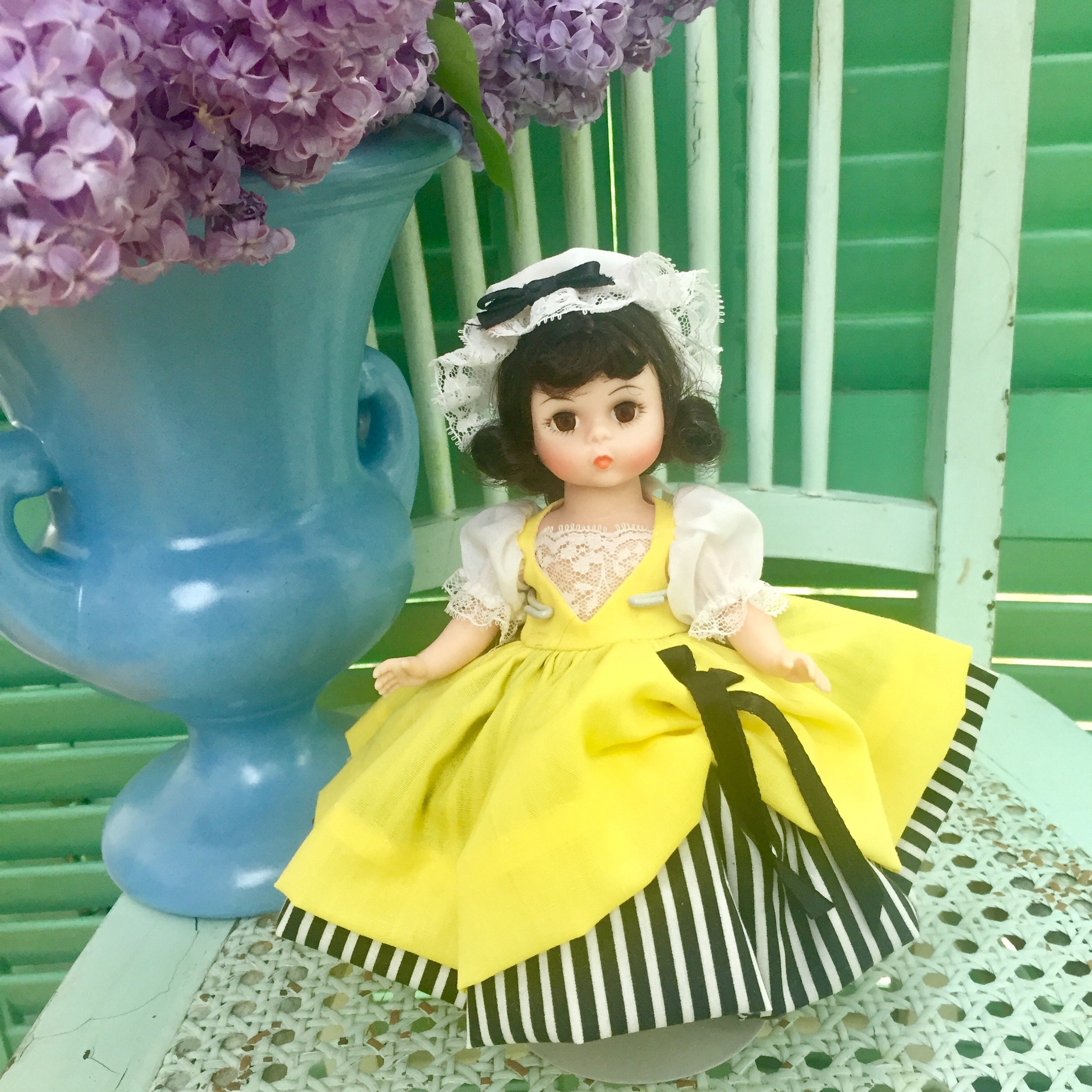Vintage Madame Alexander France Doll, Vintage International Doll