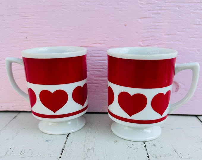 Vintage Lefton Heart Coffee Mugs Set of Two Vintage Valentine's Day Mugs Heart Kitchen Decor Red Heart Cups Set Vintage Valentine's Decor