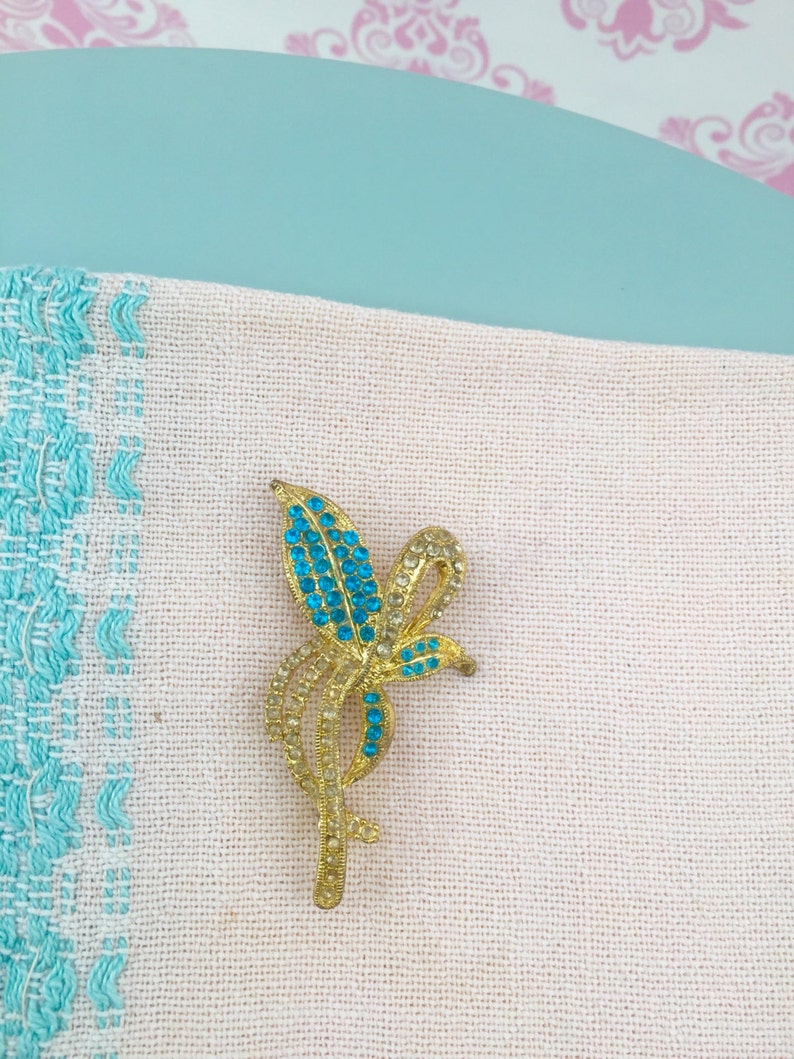 Vintage Costume Jewelry Mid Century Brooch Vintage Brooch Vintage Pin