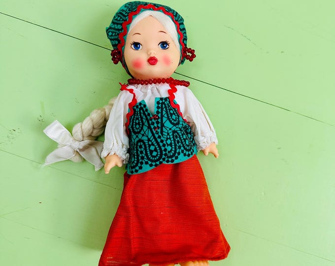 Vintage 1970s Russian Doll USSR Soviet Union Collectible Doll Russian Baby Doll in National Dress Lenigrushka Doll International Doll 9 inch