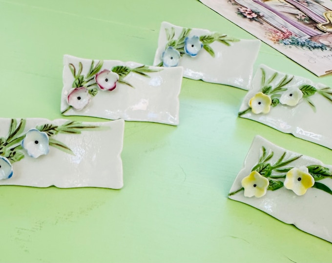 Vintage 1940s Le Fleur Porcelain Placecards, Set of Five, Vintage Placecards, Vintage Placecards, Vintage Wedding, Vintage tea party