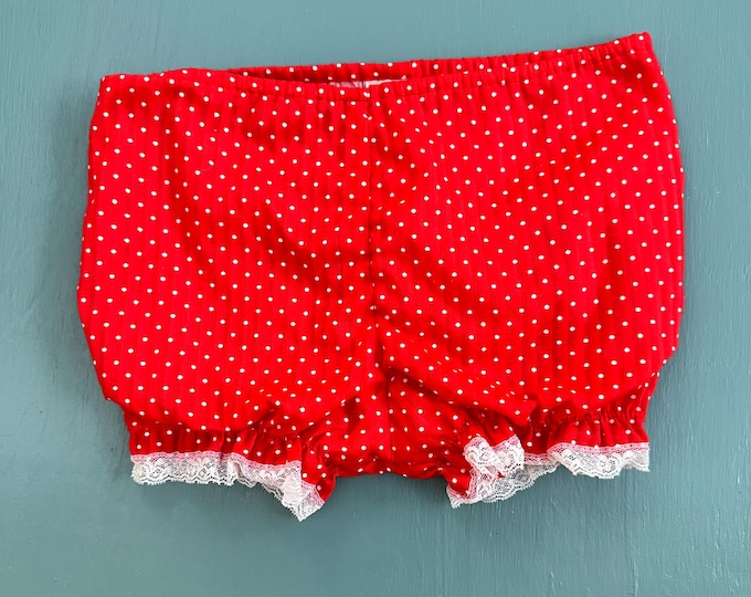 Vintage Toddler Bloomers Size 24 months 2T Red White Polka Dot Lace Ruffled Christmas Bloomers Plastic Lined Training Pants Retro Bloomers