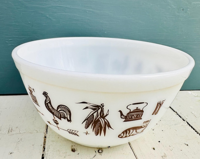 Vintage Early American 402 Pyrex 1.5 Quart Medium Bowl