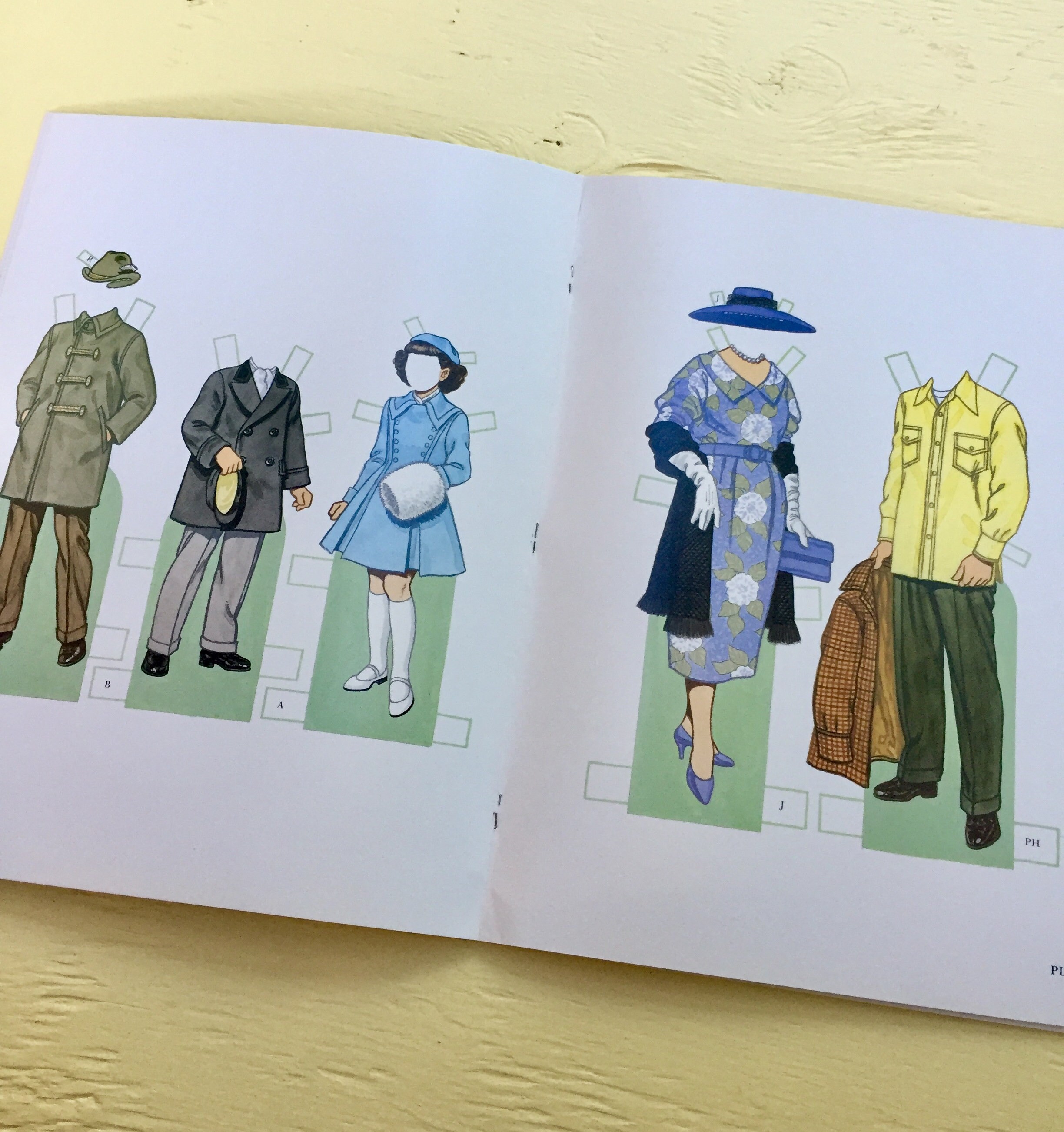 Vintage American Family of the 1950s Paper Dolls, Vintage Mid Century