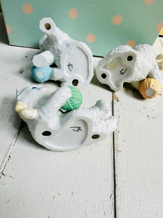 Vintage Homco White Kitten Trio With Balls of Yarn, Vintage Kitten