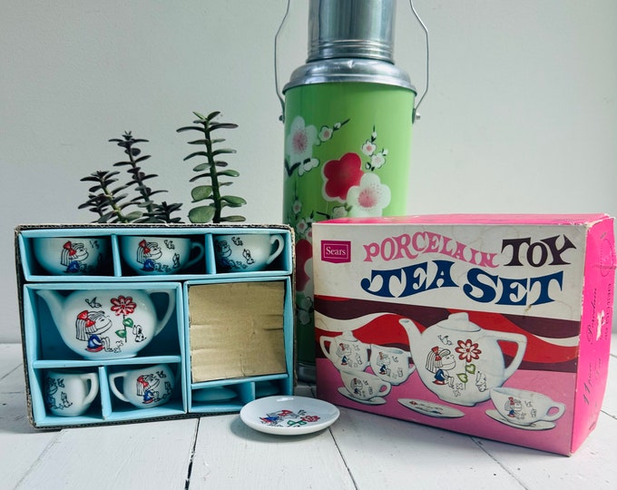 Vintage 1950s Children's Tea Set,  Mid Century Tea Set, Collectible Children's Toys, Vintage Children's Decor