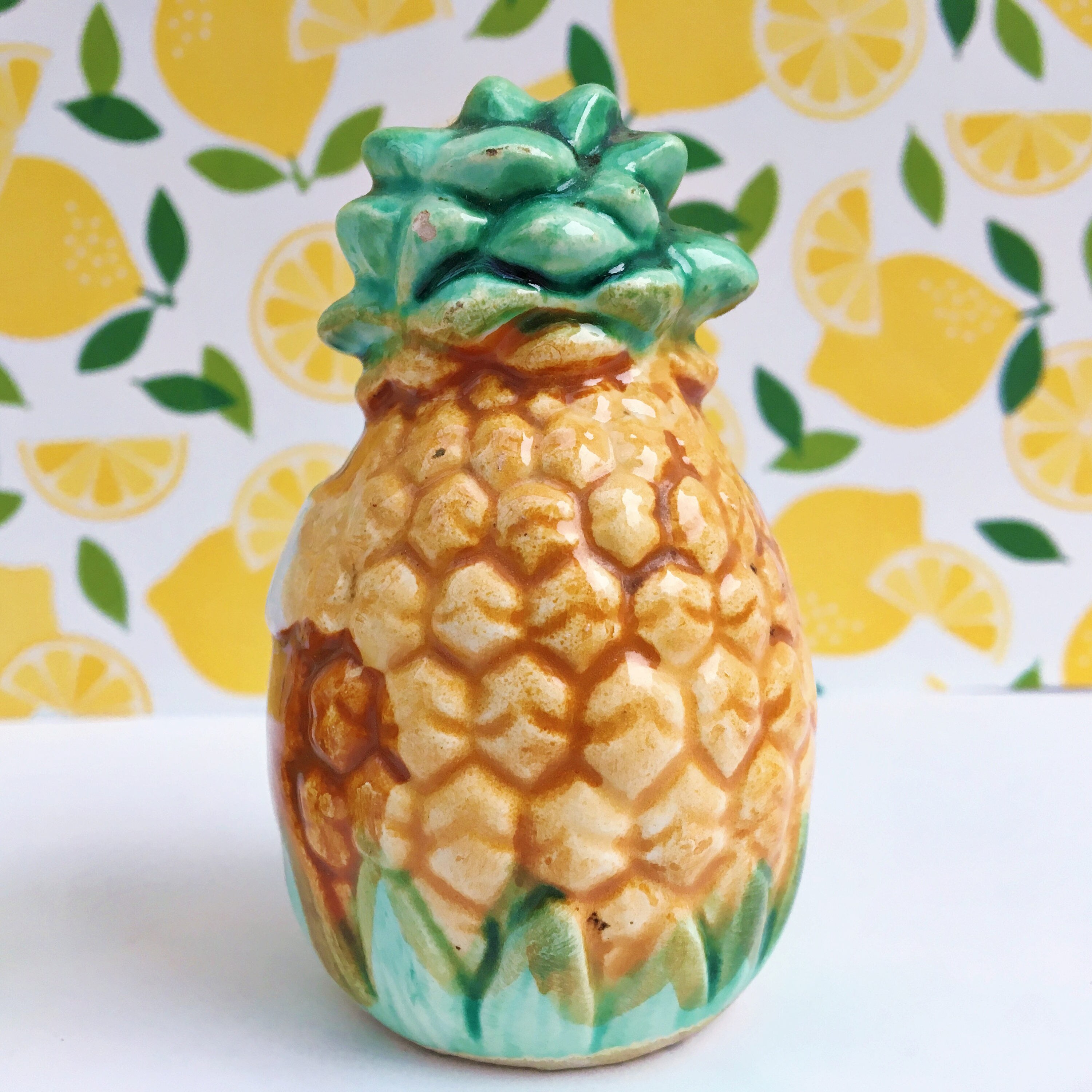 Vintage Pineapple Salt and Pepper Shakers, Vintage Pineapple Decor