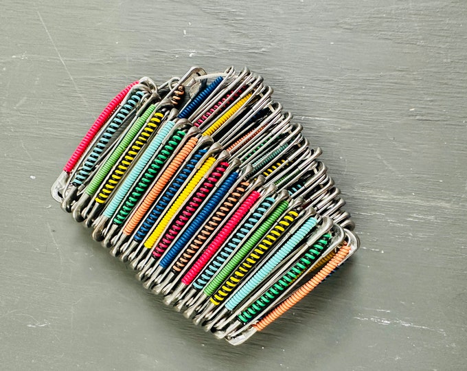 Vintage 1990s Bracelet, 90s grunge bracelet, Vintage folk art bracelet, Vintage rainbow bracelet, Y2K Jewelry, Safety Pin Handmade Bracelet