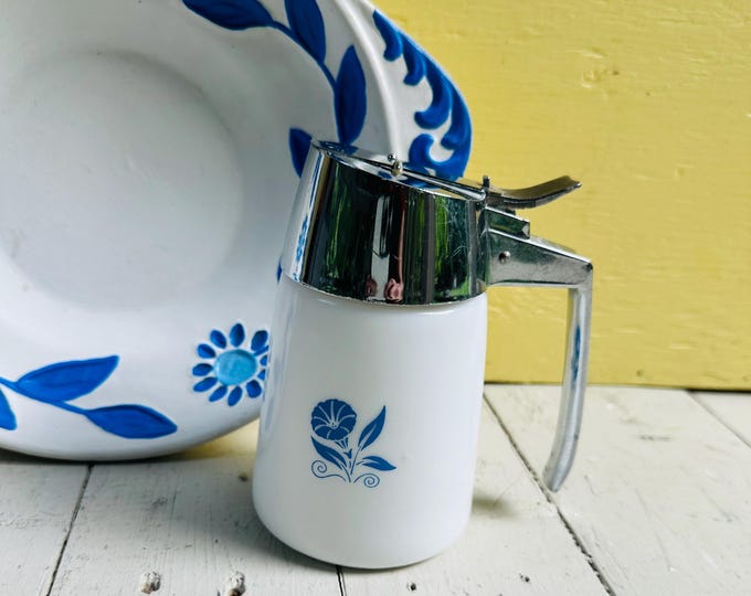 Vintage 1970s Corning Morning Glory Creamer Dispenser, Vintage Milk Glass Dispenser, Vintage Blue Floral Creamer, Retro Coffee Decor