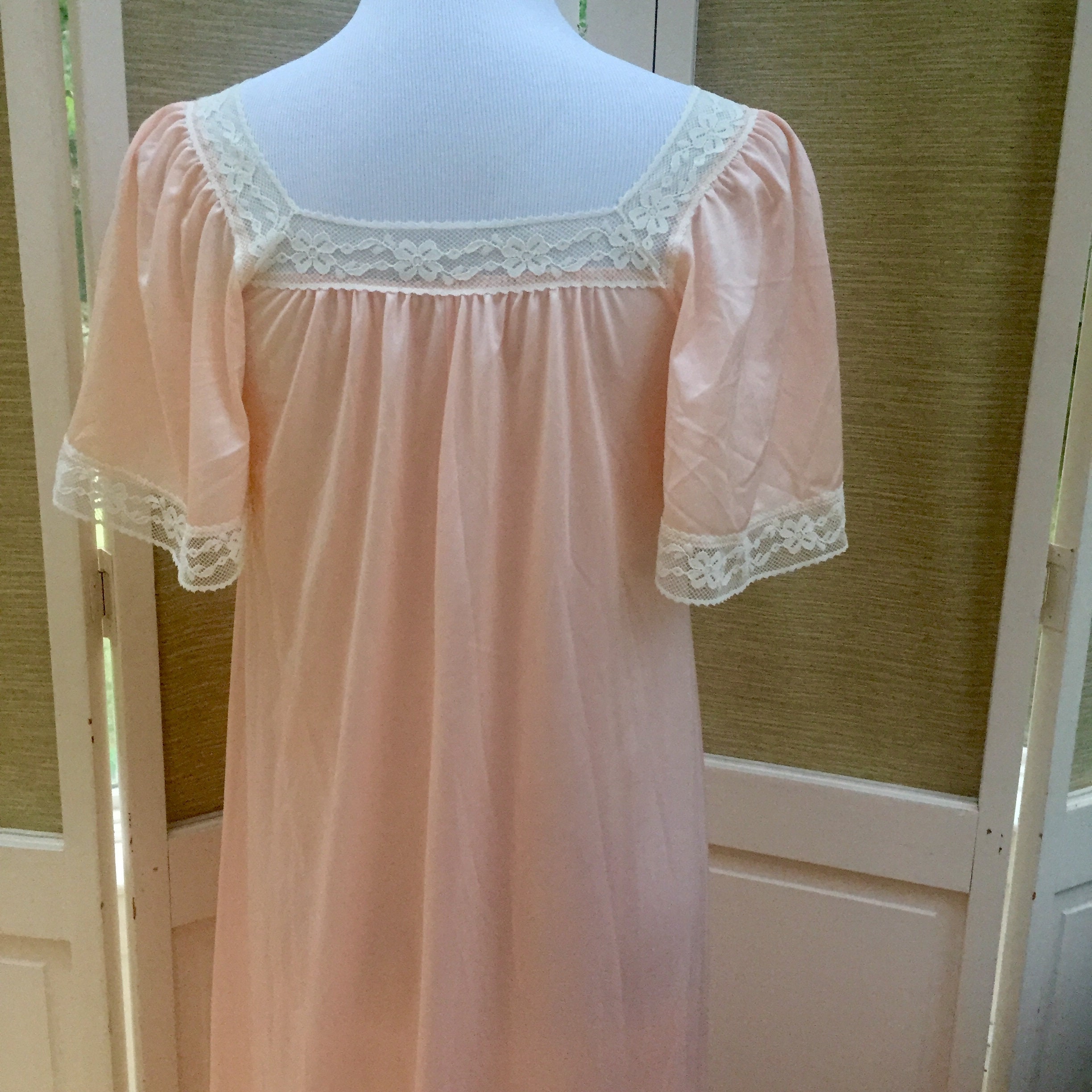 Vintage 1970s Nightgown, Vintage Apricot Nightgown, 1970s Angel Sleeve ...