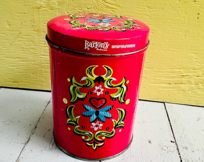 Vintage 1950s Barton's Candy Tin, Vintage Barton's Viennese Krunch Candy Tin, Vintage Tin, Vintage 50s Tin, Vintage Kitchen Decor