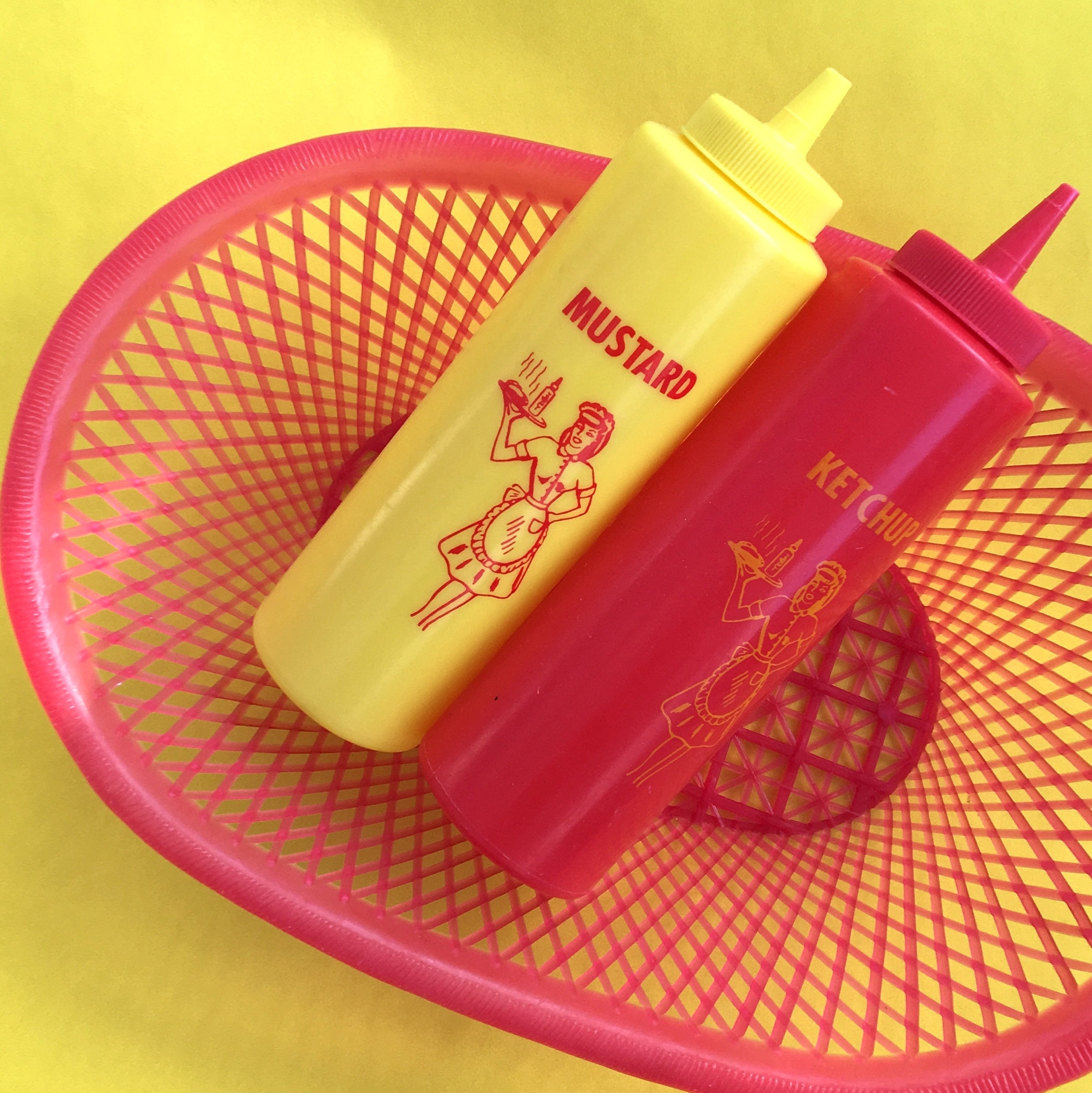 Vintage Retro Ketchup and Mustard Bottles and Burger Baskets, Vintage