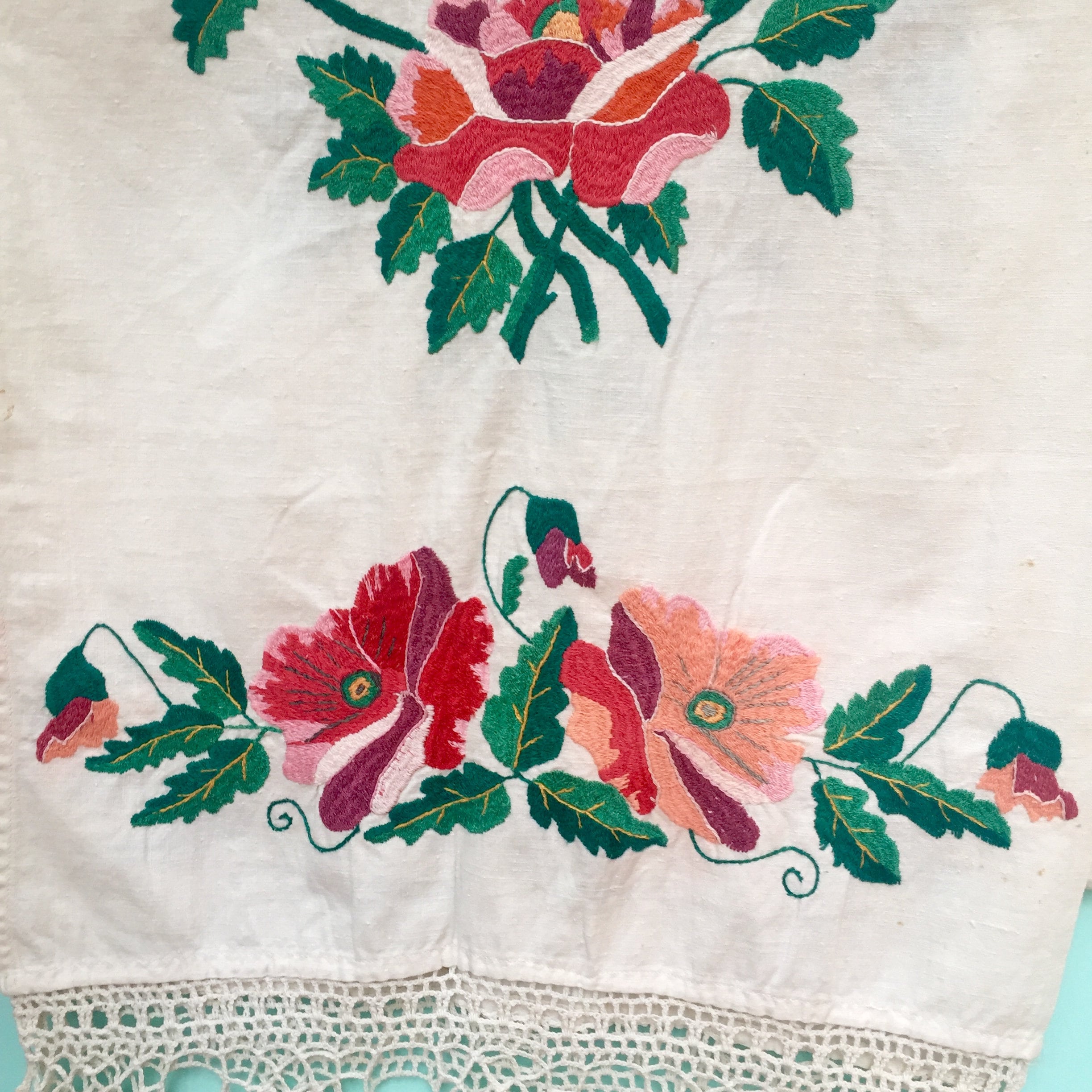 Vintage Floral Embroidered Table Runner, Large Embroidered Table Runner ...