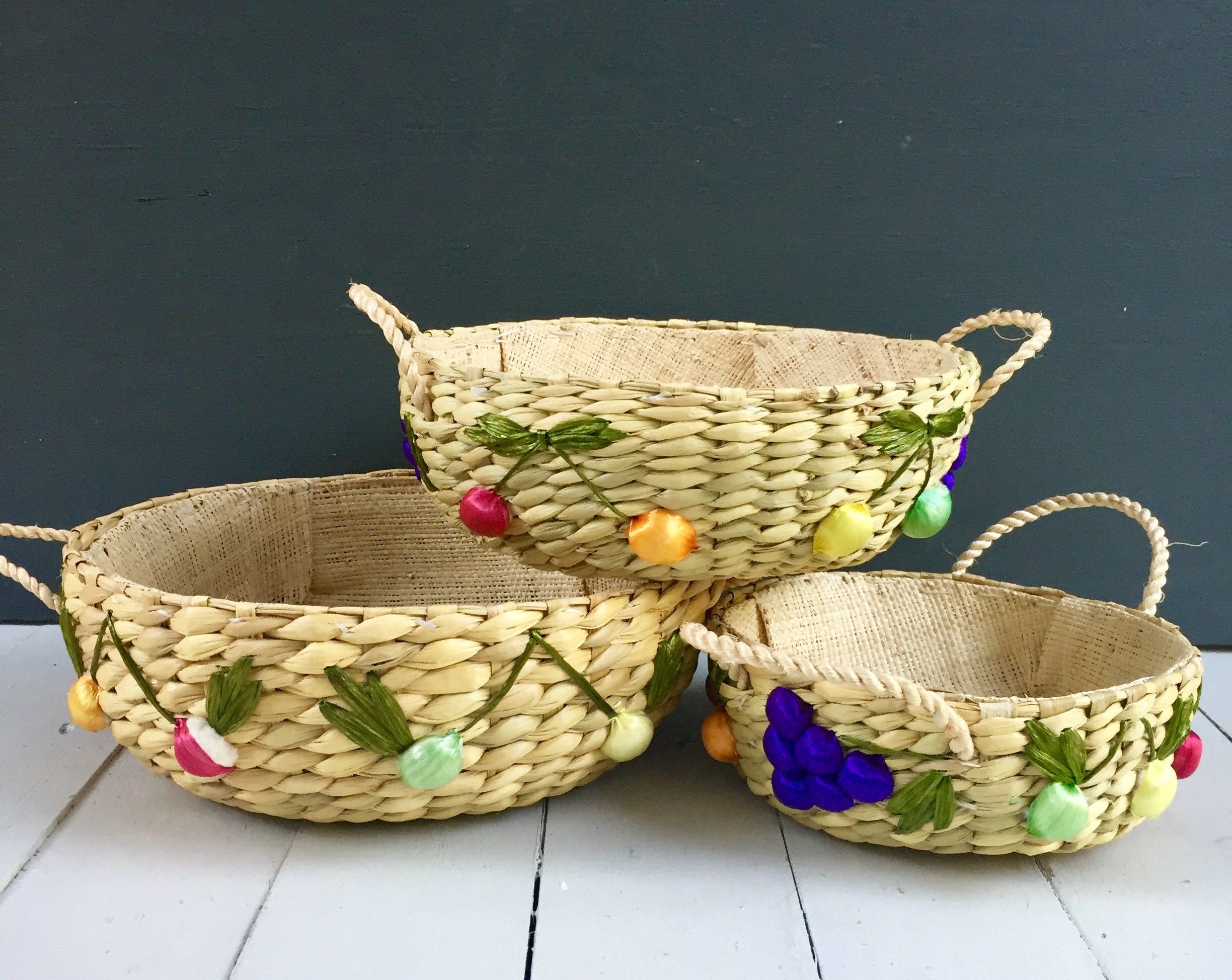 Vintage Woven Nesting Baskets, Set of Three, Vintage Raffia Baskets