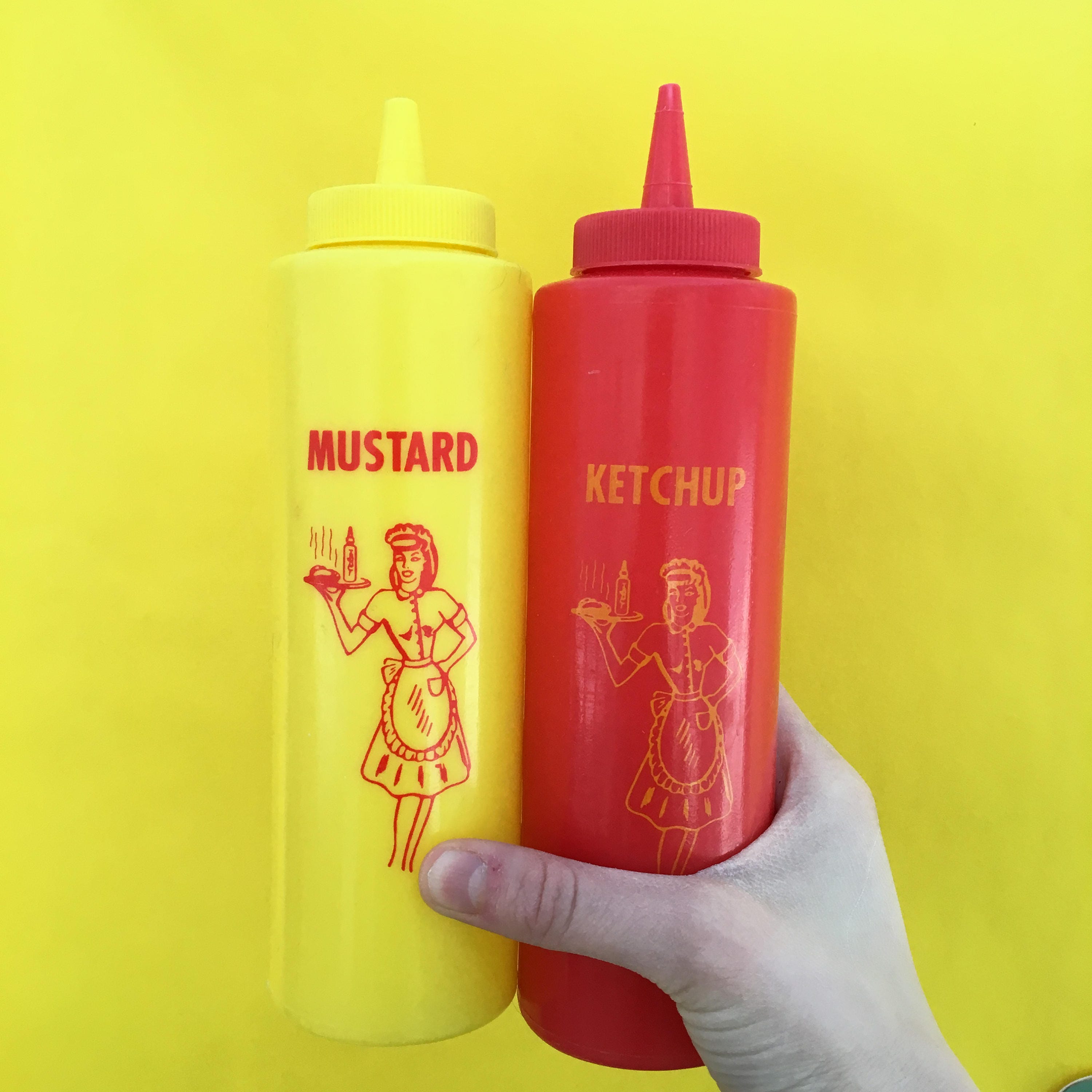 Vintage Retro Ketchup and Mustard Bottles and Burger Baskets, Vintage