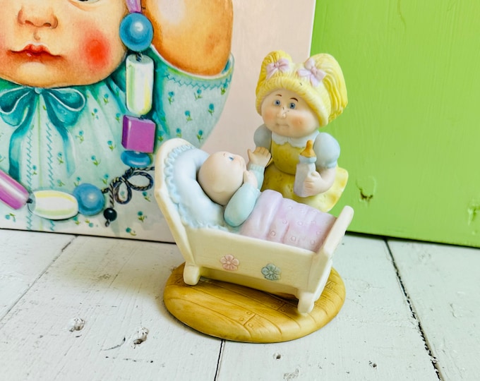 Vintage 1980s Cabbage Patch kids figurine, 80s Cabbage Patch Collectible, Cabbage Patch Decor, 1980s Knick Knack, Vintage Kids Room decor