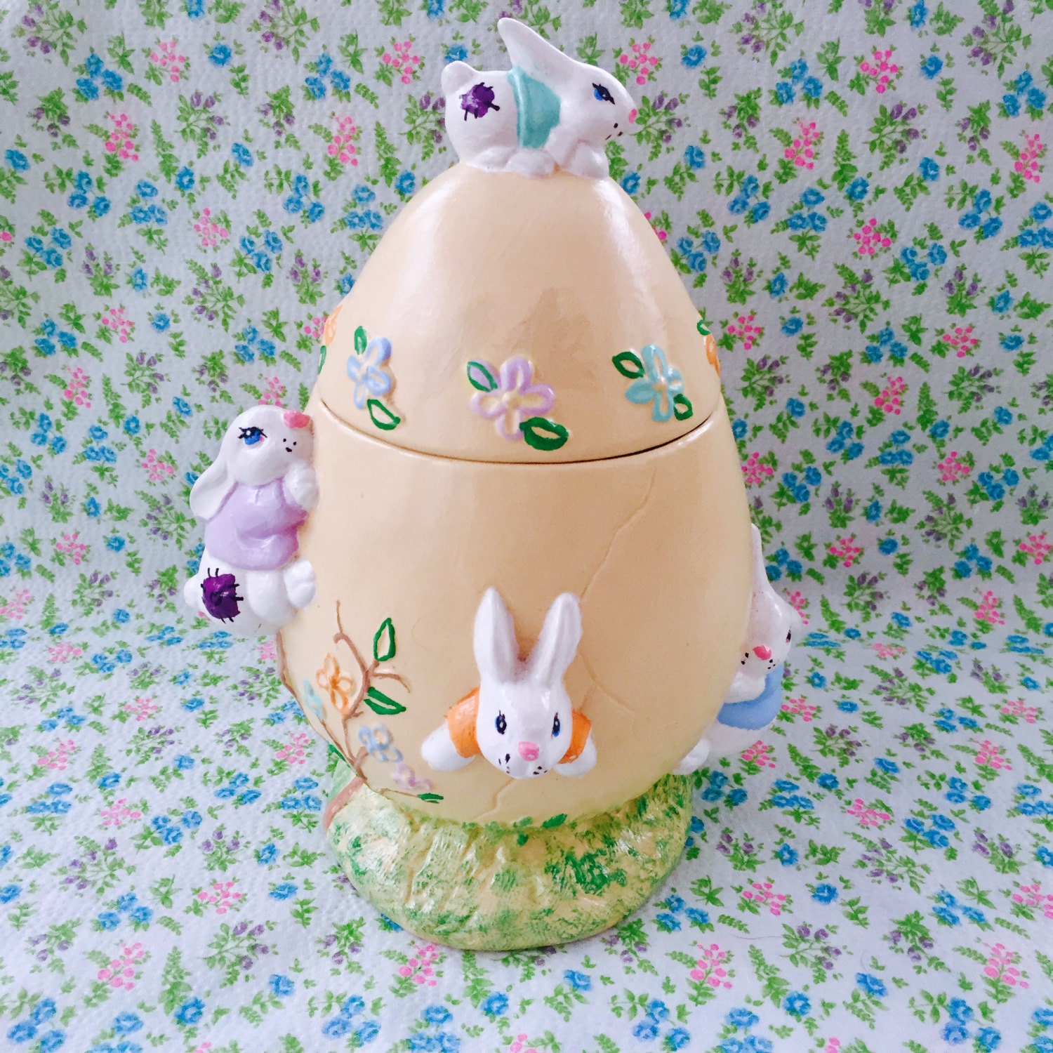 Vintage Ceramic Easter Egg Cookie Jar, Vintage Easter Candy Dish