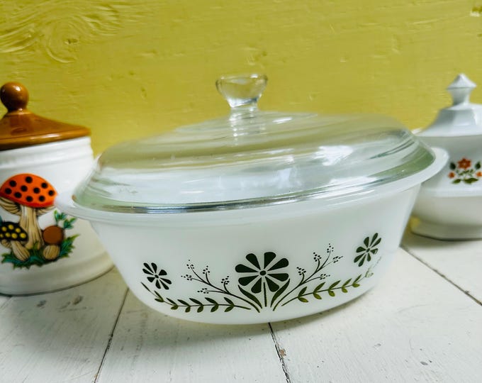 Vintage Glasbake Casserole Dish with Glass Lid, Glasbake green floral pattern, Glasbake 2 quart round dish, Glasbake Leaves and Daisies