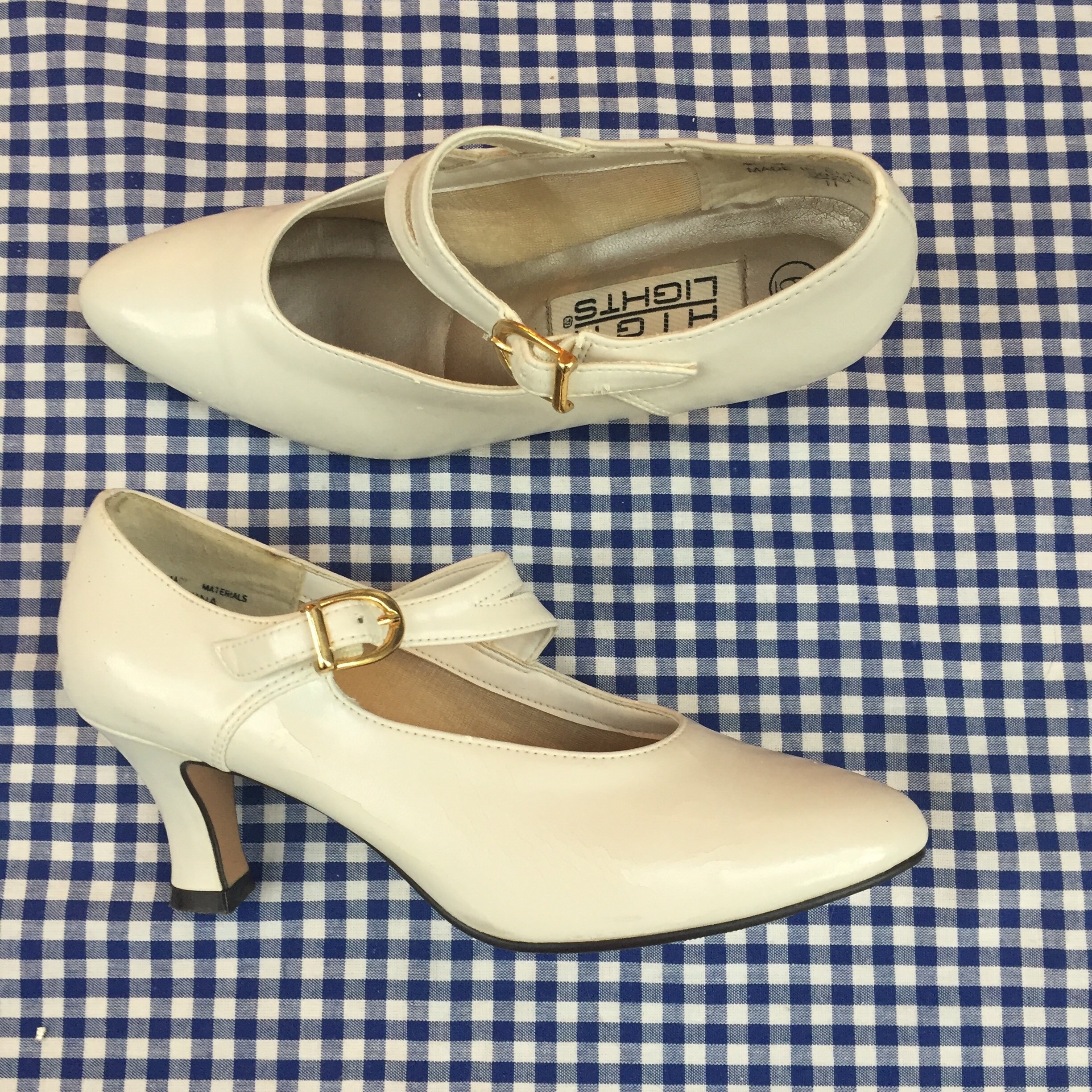 plain ivory pumps