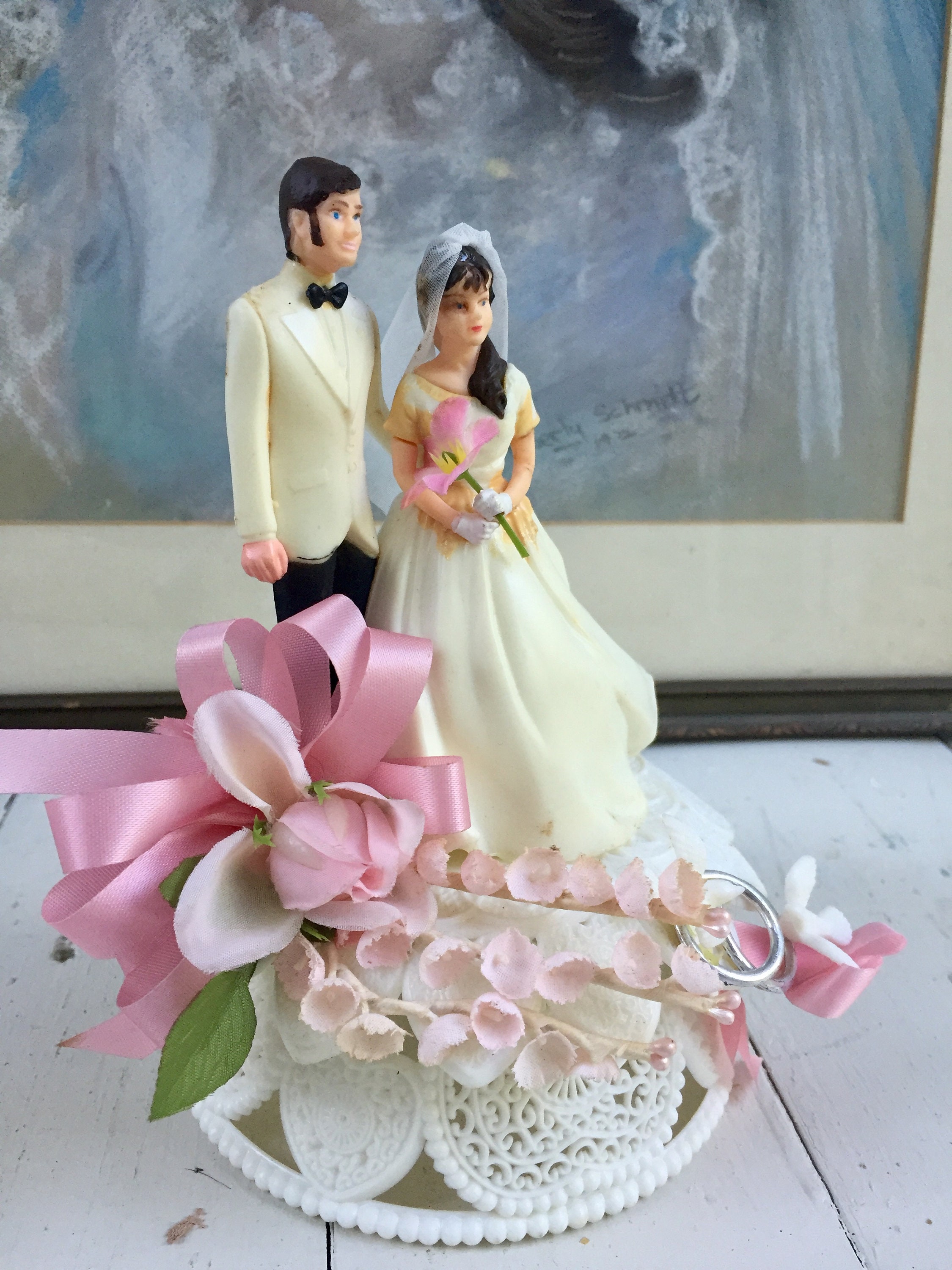 Bride + Groom 1948 chalk ware wedding cake topper from our collection.   Vintage wedding cake topper, Wedding cake toppers, Wedding cakes vintage
