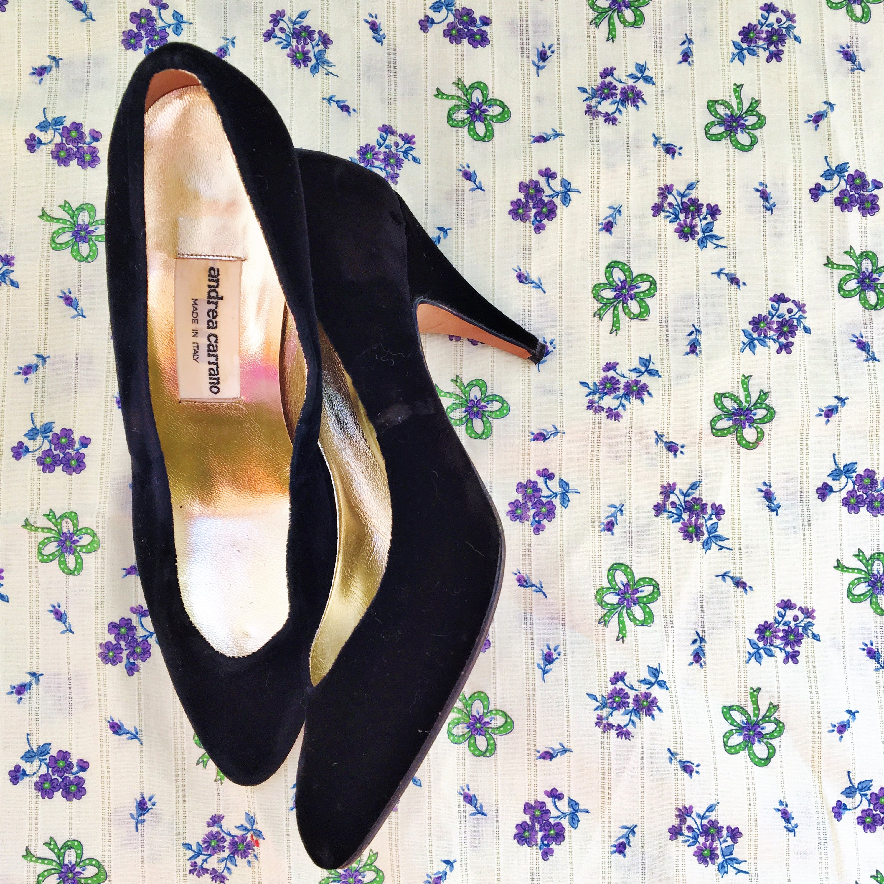 Vintage Andrea Carrano Black Velvet Pumps, Women's Size 7.5, Vintage ...