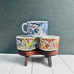 Vintage Paisley Mug Trio, Set of Three, Vintage Coffee Mugs, 1970s Floral Coffee Mugs, Retro Coffee Mug Set, 1970s Kitchen Accessories