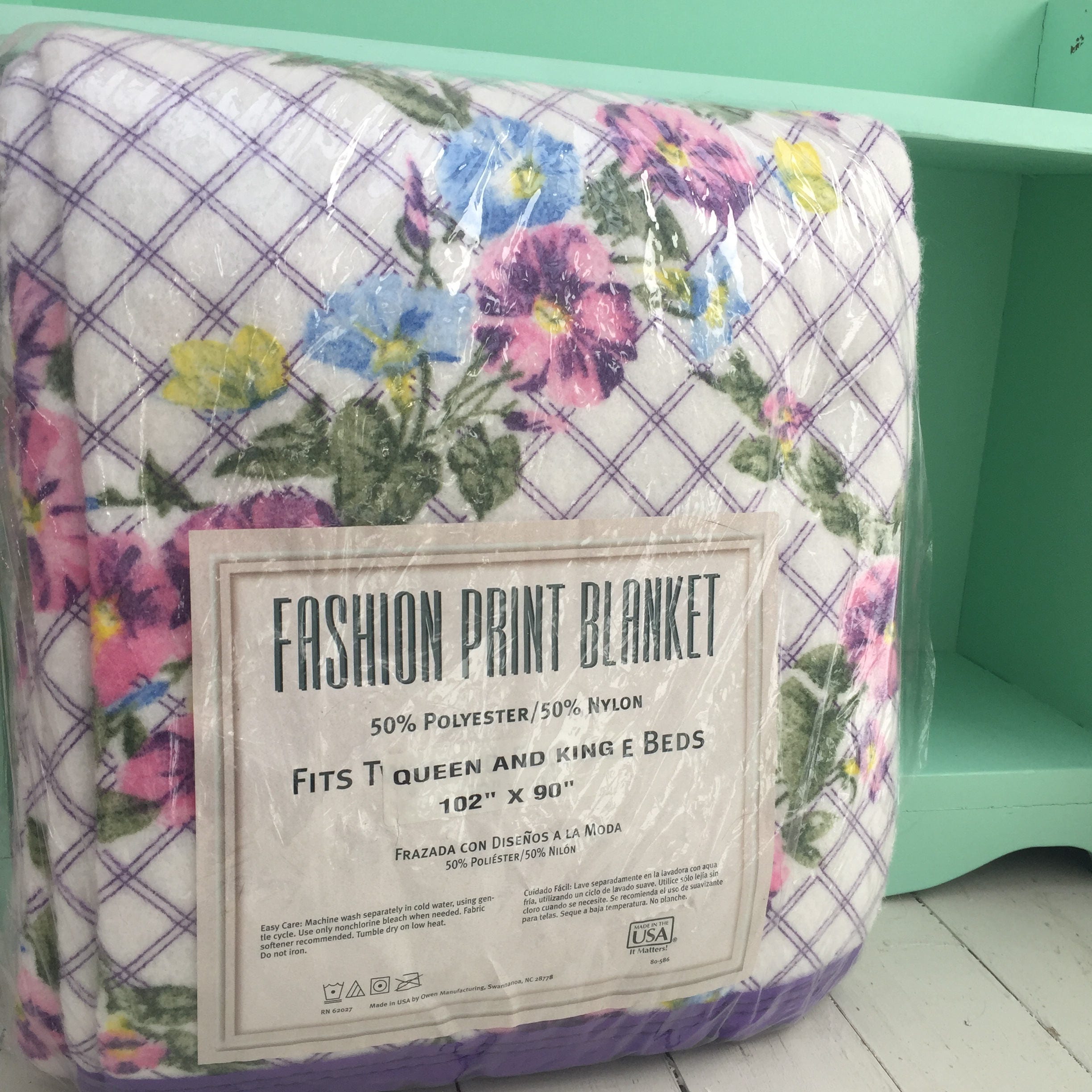 Vintage NOS Floral Blanket, Vintage Floral Blanket, Vintage Queen Size Blanket, Vintage King