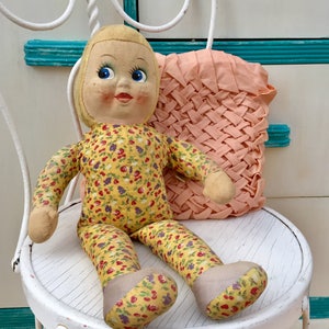 Vintage 1930s DolliGund Doll, 1930s Gund Doll, 1930s Doll, 1930s Hand-painted Face Doll, Rare Antique Doll, Rare Gund Doll