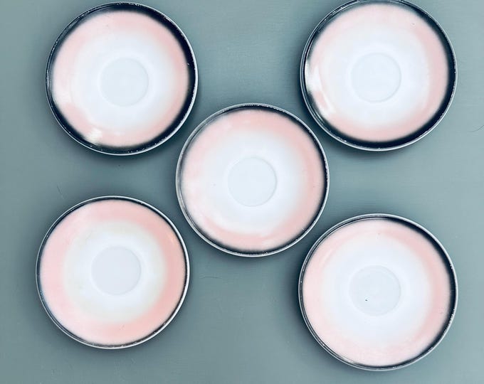 Vintage Hazel Atlas Pink and Black Saucer Plates Set of 5 Ovide Platonite Black Pink White Saucers Mid Century Dishes Replacement Dishes