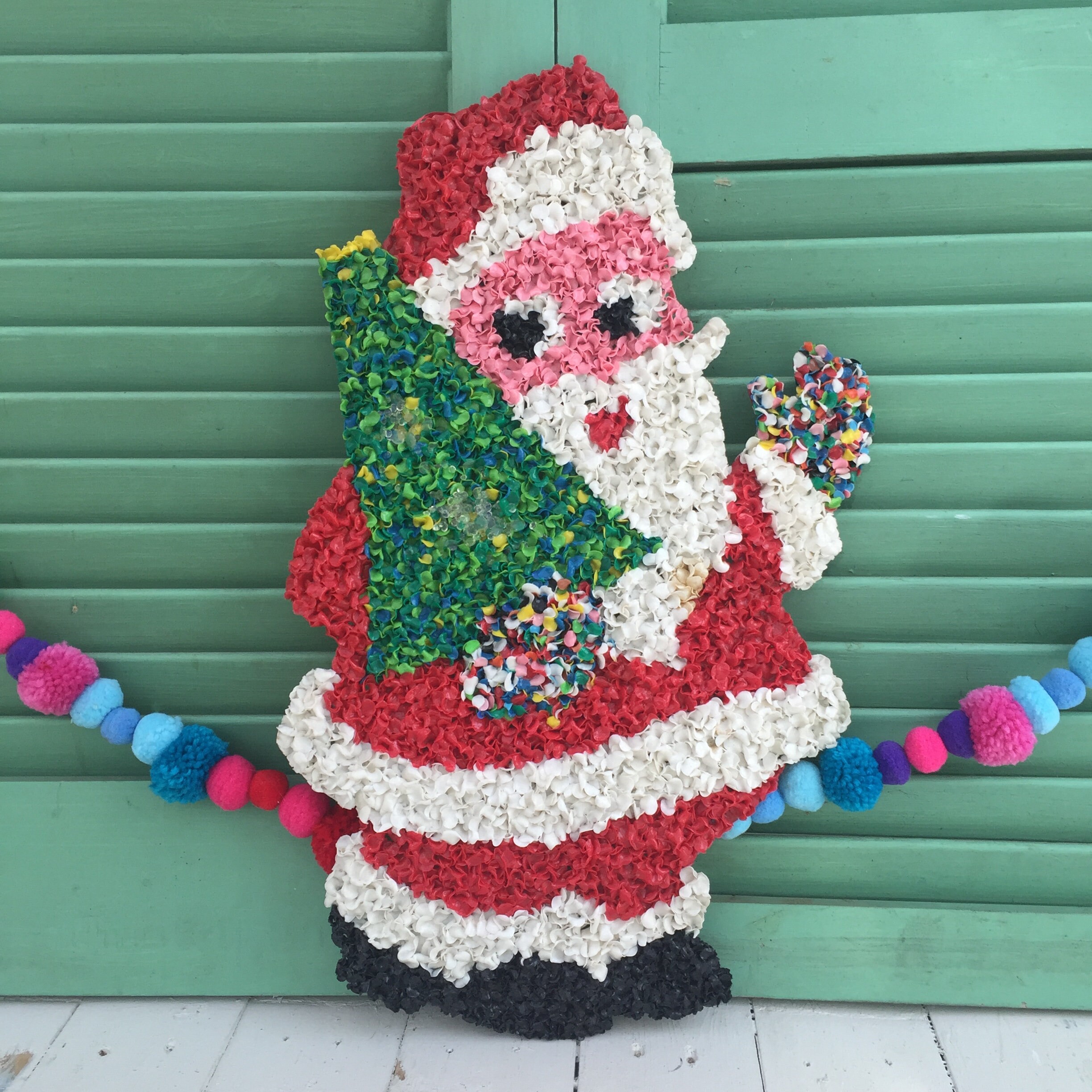 Vintage 1970s Melted Popcorn Santa Wall Hanging, Vintage Melted Popcorn