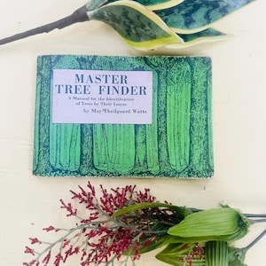 Vintage 1960s "Master Tree Finder" book by May Theilgaard Watts, 60s Nature Study Guild book, Vintage Nature Book, Tree Identification Book