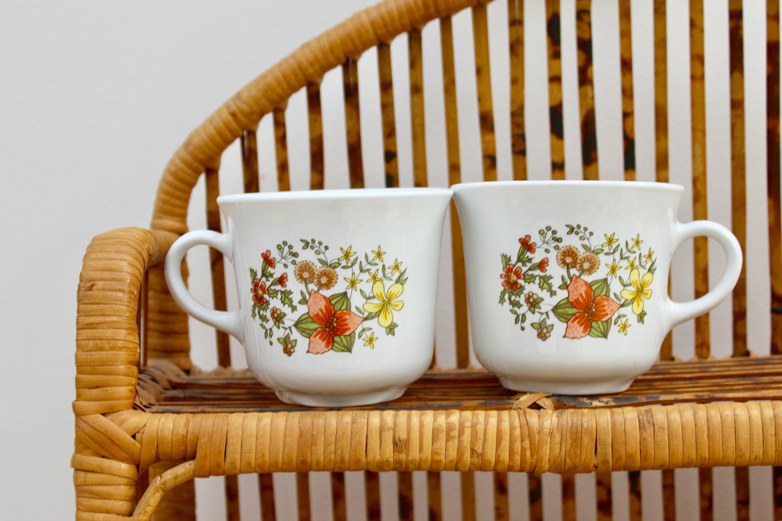 Vintage Corelle Coffee Cups, Set of Two, Retro Coffee Cups, Pair