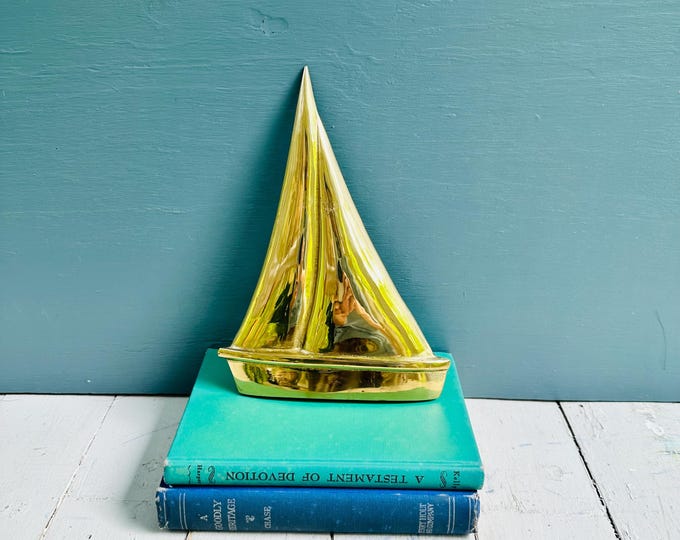 Vintage Brass Sailboat Wall Hanging Nautical Decor Mid Century Modern Style Gold Tone Boat Sculpture