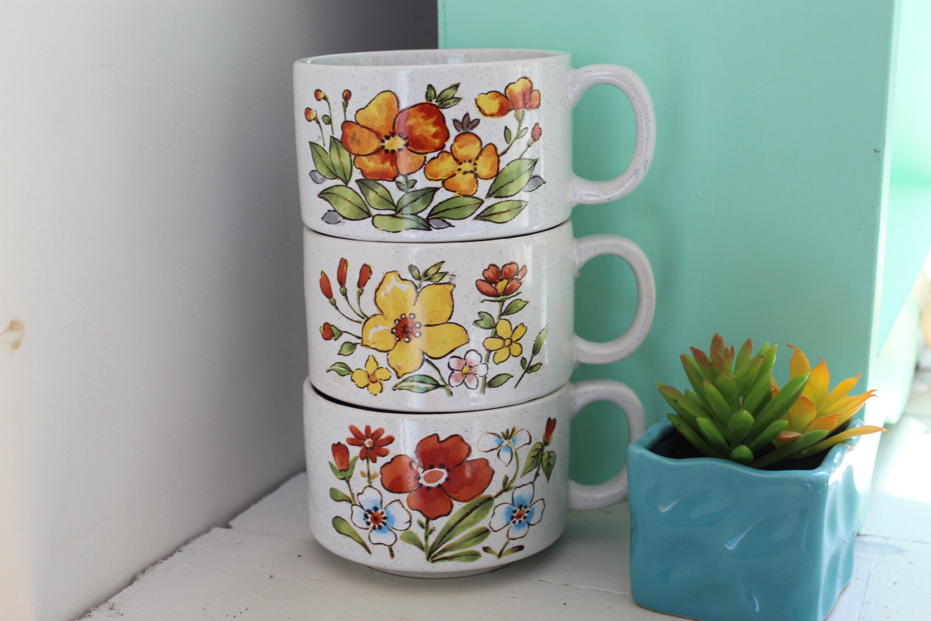 Vintage Soup Mugs, Set of Three, Vintage Stacking Mugs, Retro Mugs