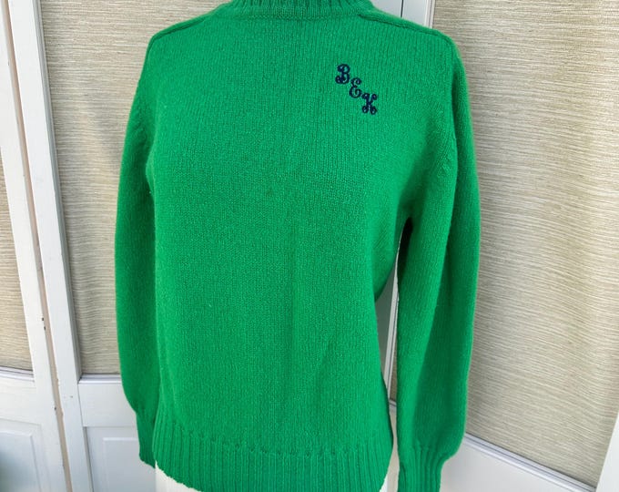 Vintage Woolrich Green Sweater Monogrammed BEK 100% Wool Preppy Vintage Sweater Women's Size M