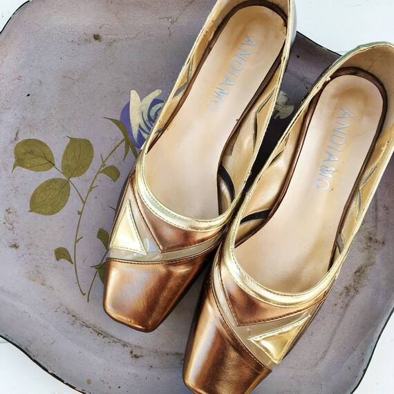 gold heels size 7