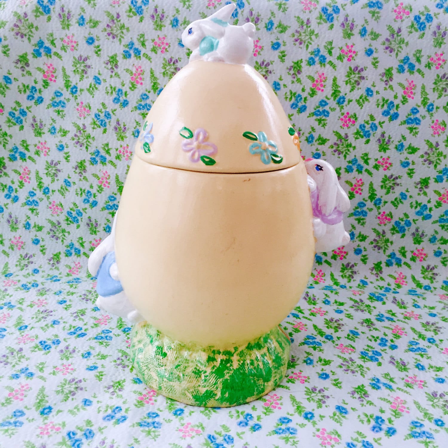 Vintage Ceramic Easter Egg Cookie Jar, Vintage Easter Candy Dish