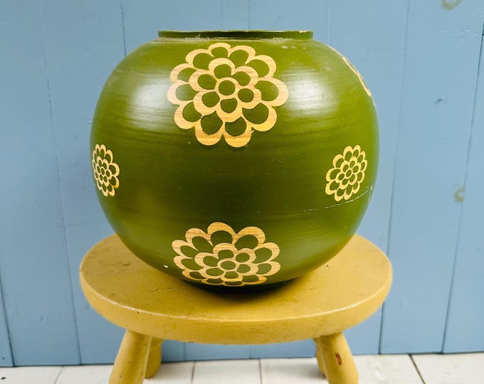 Vintage 1970s Wooden Hanging Planter Avocado Green Floral Macrame Plant Pot Retro Decor