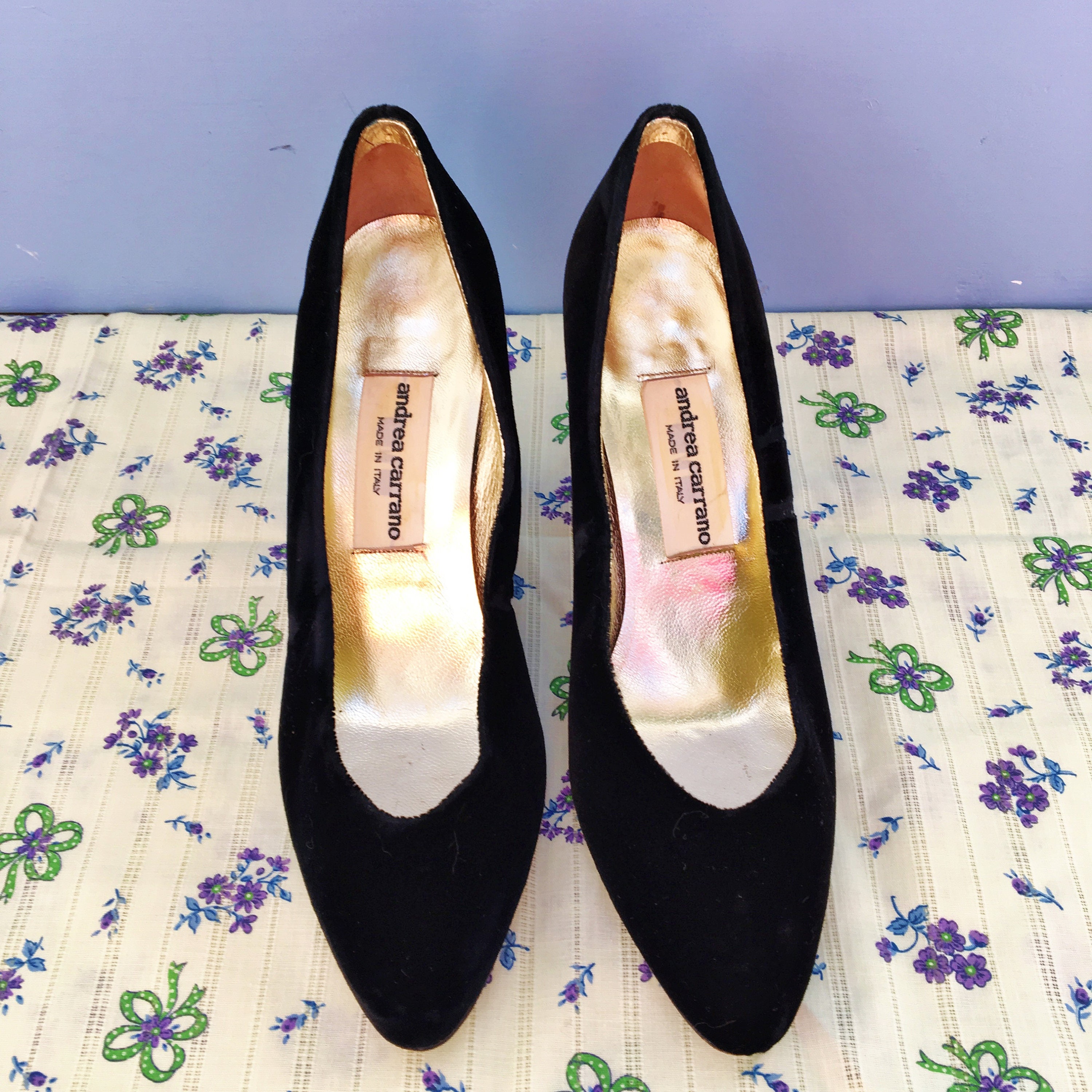 Vintage Andrea Carrano Black Velvet Pumps, Women's Size 7.5, Vintage ...