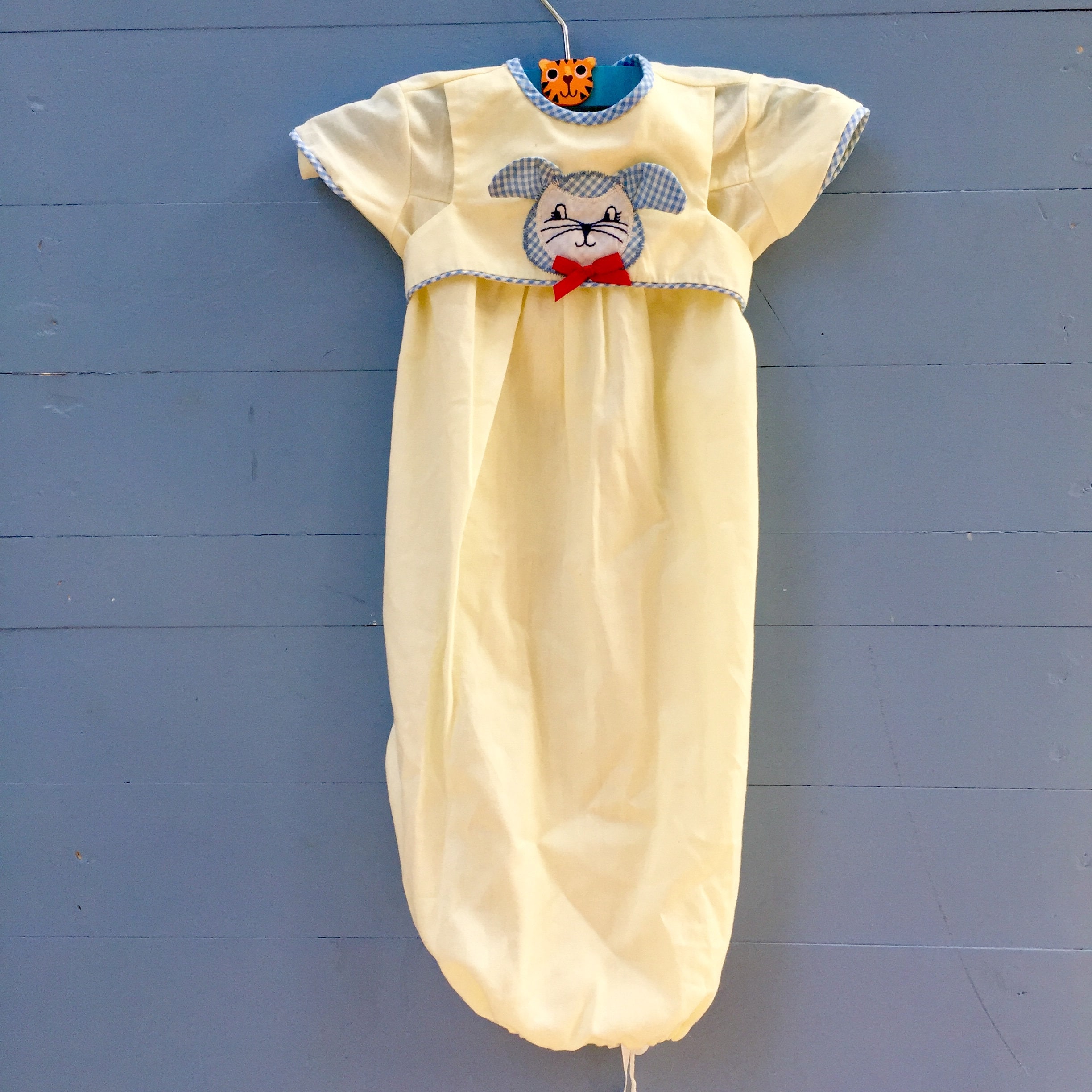 Vintage Baby Nightgown, Size 03 months, Vintage Baby Boy Sleeper, Vintage Lamb Embroidered Baby