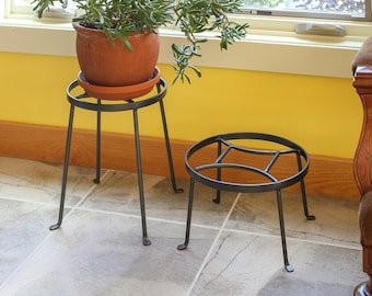 SET of 2- Diamond Plant Stands Wrought Iron indoor/outdoor