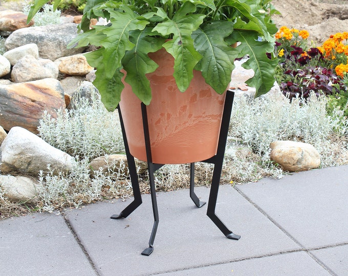 Denise 18" Modern Plant Stand Flowerpot Holder indoor/outdoor